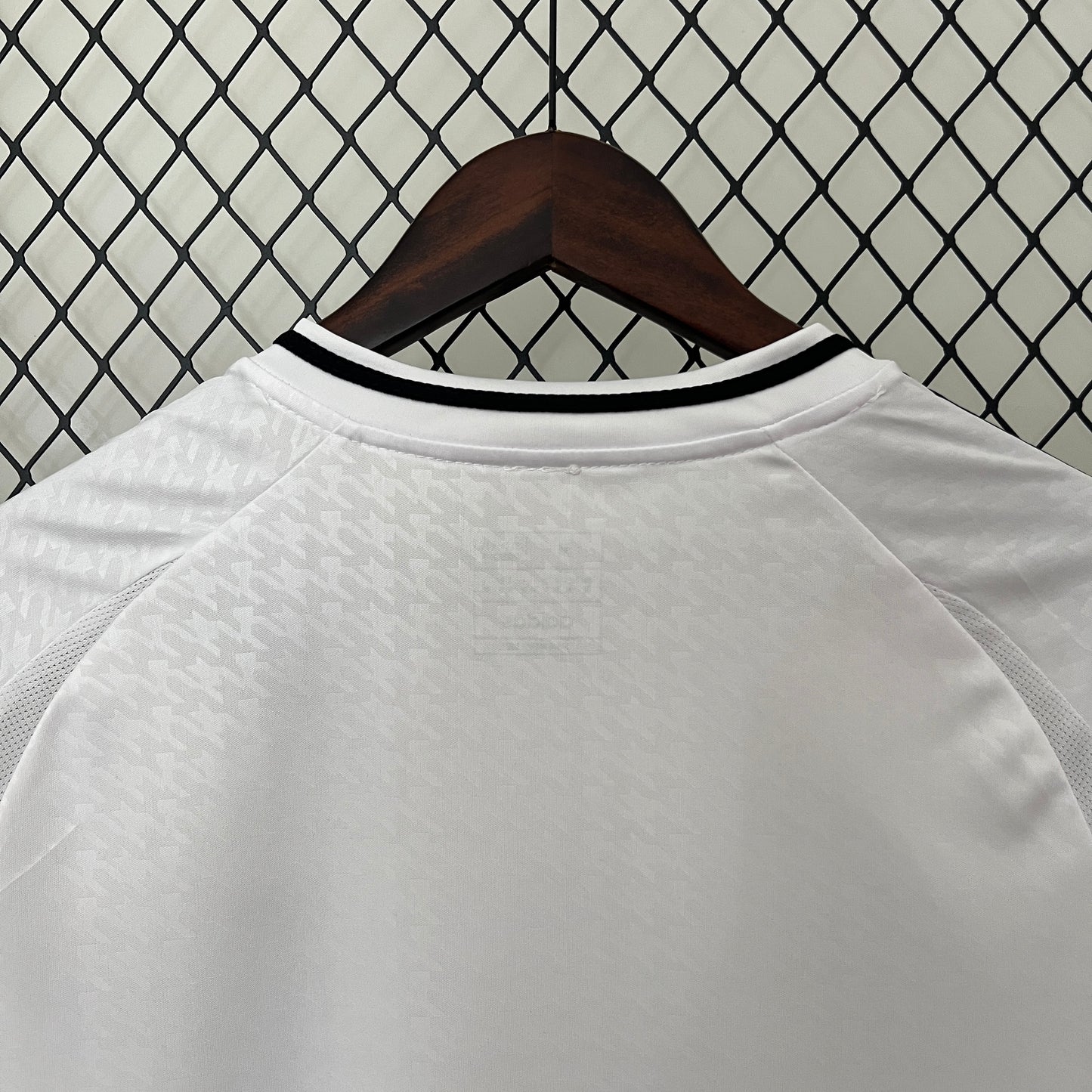 Camiseta Femenina Real Madrid 24/25 - Hincha