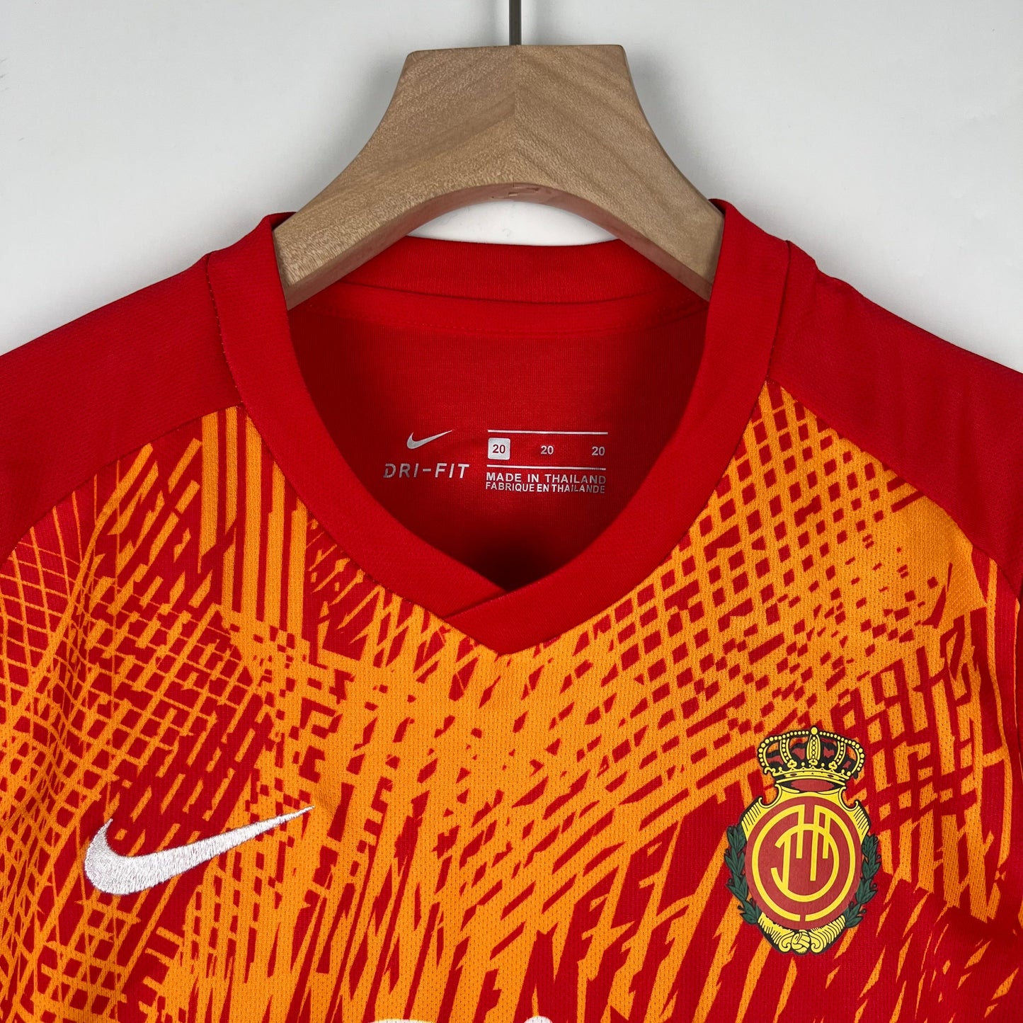 Camiseta y Pantalones para niños RCD Mallorca Edición Conmemorativa 23/24