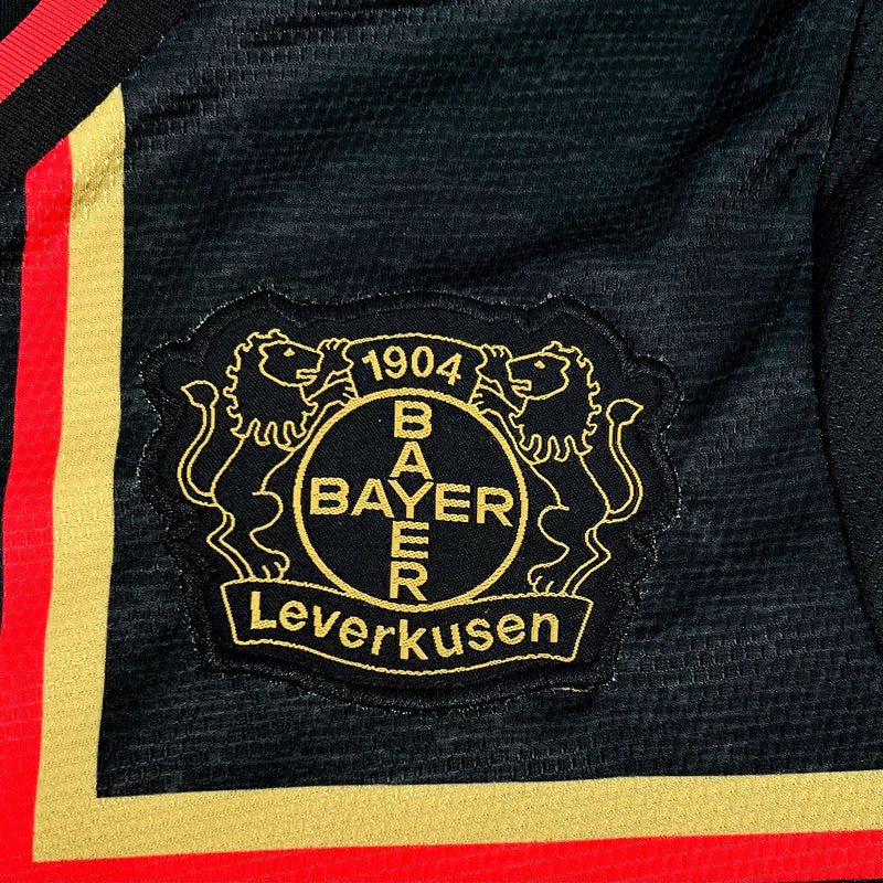 Camiseta Bayer Leverkusen Edición Especial 24/25 - Negro/Dorado