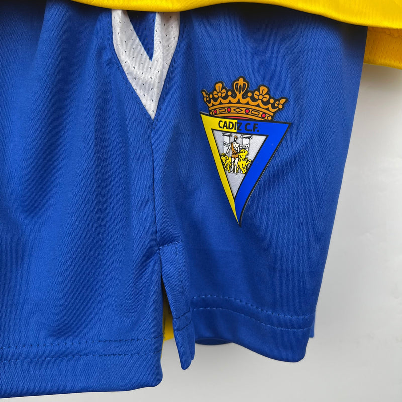 Camiseta y Pantalones para niños Cádiz CF 23/24