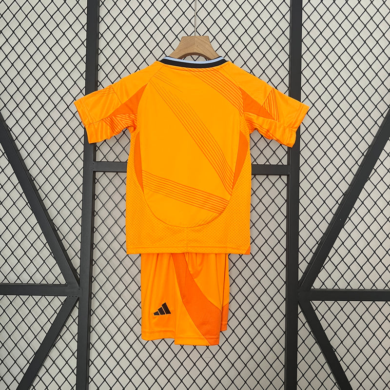 Camiseta y Pantalones para niños Real Madrid 24/25 Segunda Equipacion - Naranja