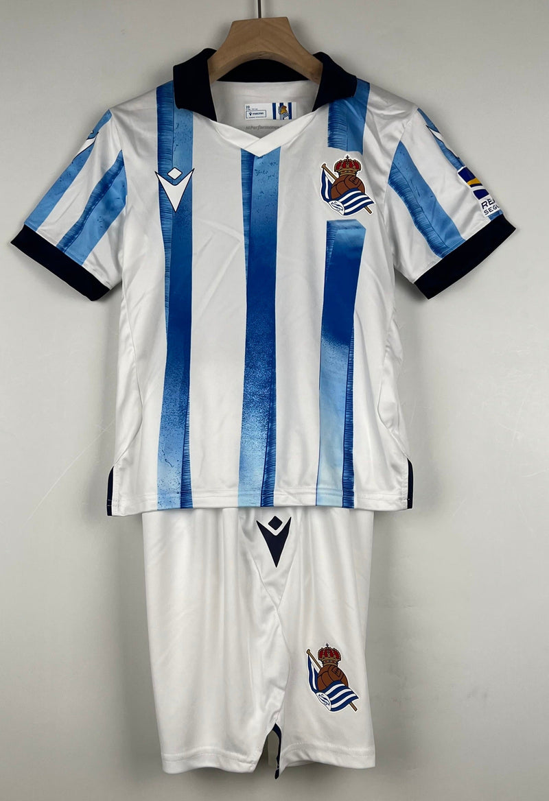 Camiseta y Pantalones para niños Real Sociedad Primera Equipacion 23/24