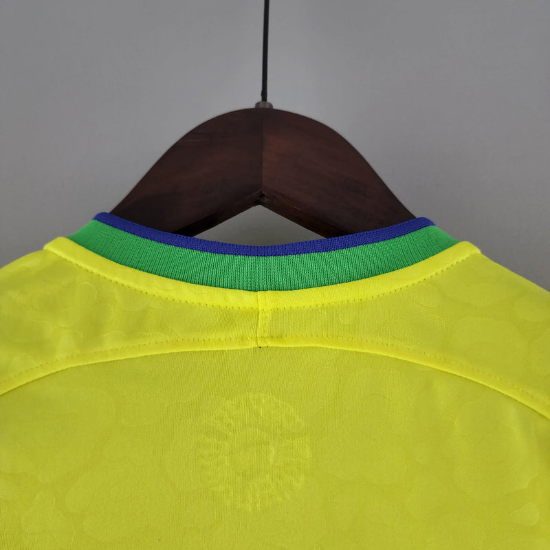 Camisa Femenina Seleccion Brasil I 22/23 Nike - Amarillo